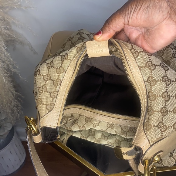 Gucci Beige GG Canvas Medium Jockey Hobo Bag - Picture 8 of 9